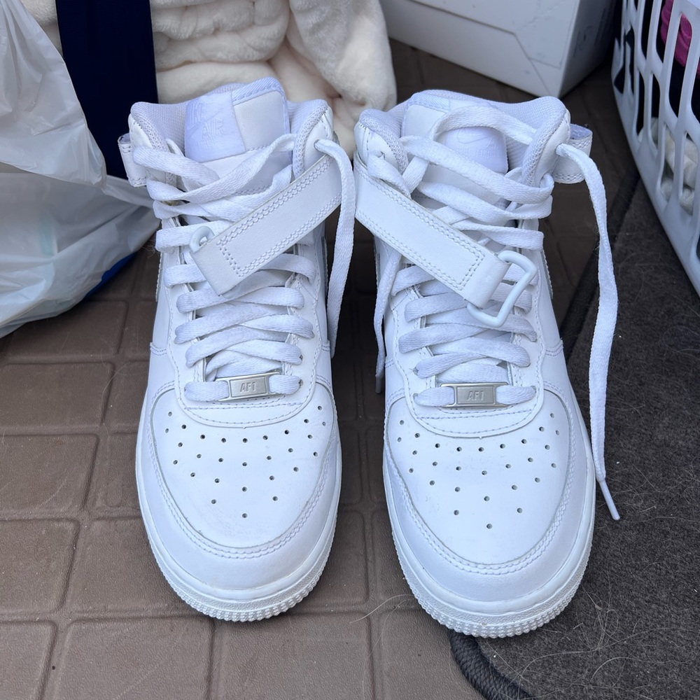 Airforce Nike high tops